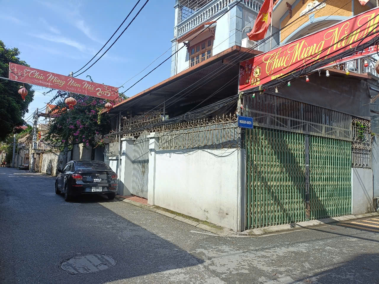 BÁN NHÀ 3 TẦNG CỔ BI, 34 M2 GIÁ CHỈ 4.35 TỶ, LH 0985865658