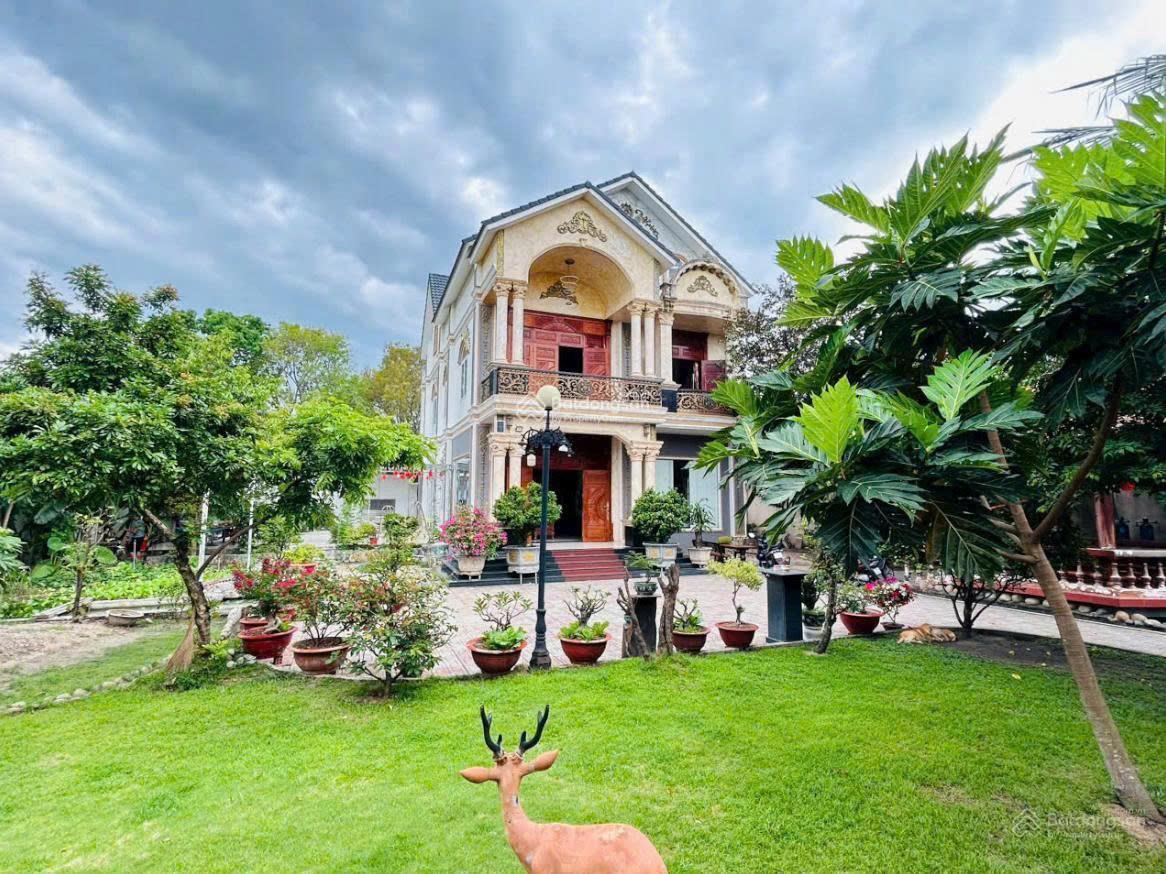 Nhà biệt thự chất lượng tại Nguyễn Văn Thành, Định Hòa, Thủ Dầu Một, Bình Dương với diện tích 1524m² (ODT 442m²) và giá