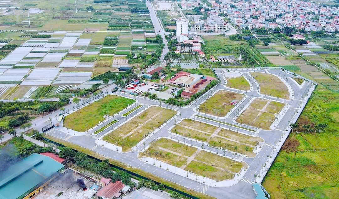 BÁN 180m2 – KHU TÁI ĐỊNH CƯ BỘ CÔNG AN, TIÊN DƯƠNG – ĐÔNG ANH Lô LK 12-5 ( Lô Xẻ Khe) - GIÁ 14xTR/M