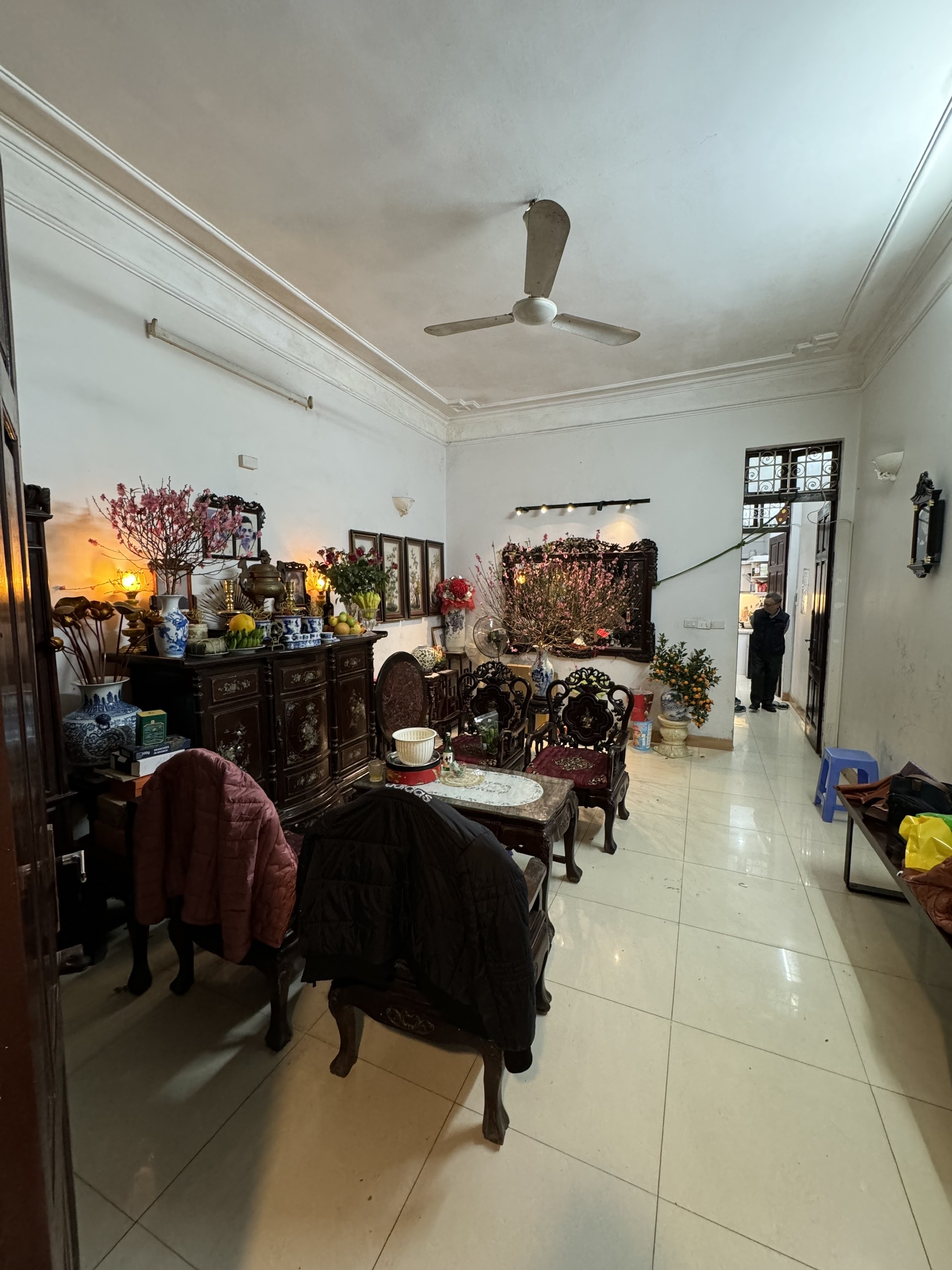 Bán nhà trong ngõ gần phố Chùa láng, Láng Thượng, Đống Đa, Hà Nội