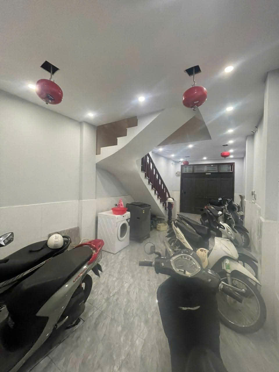 NHÀ DÒNG TIỀN GIÁ TỐT NHẤT KHU VỰC - NHANH MỚI KỊP- Thịnh Quang 38 m, 6 tầng, mặt tiền 3.6 m, nhỉnh 10 tỷ