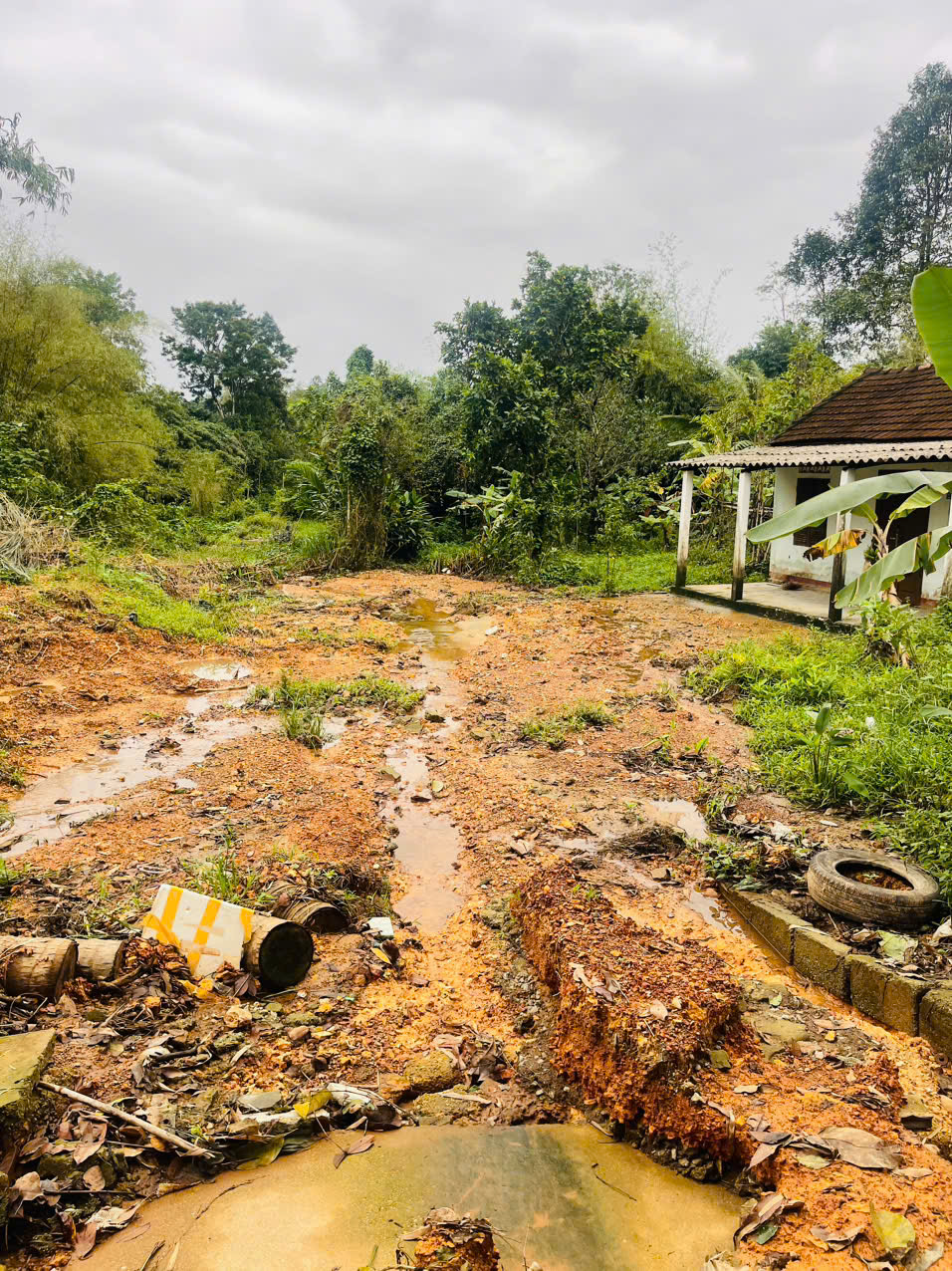 BÁN LÔ ĐẤT KIỆT Ô TÔ 293 TRƯNG NỮ VƯƠNG – GẦN TRỤC CHÍNH – TP HUẾ