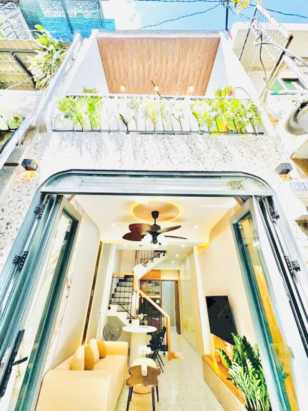 HXH Nguyễn Hữu Cảnh - 2P2W - Vài bước là Ga Metro Văn Thánh - LH 0346783770