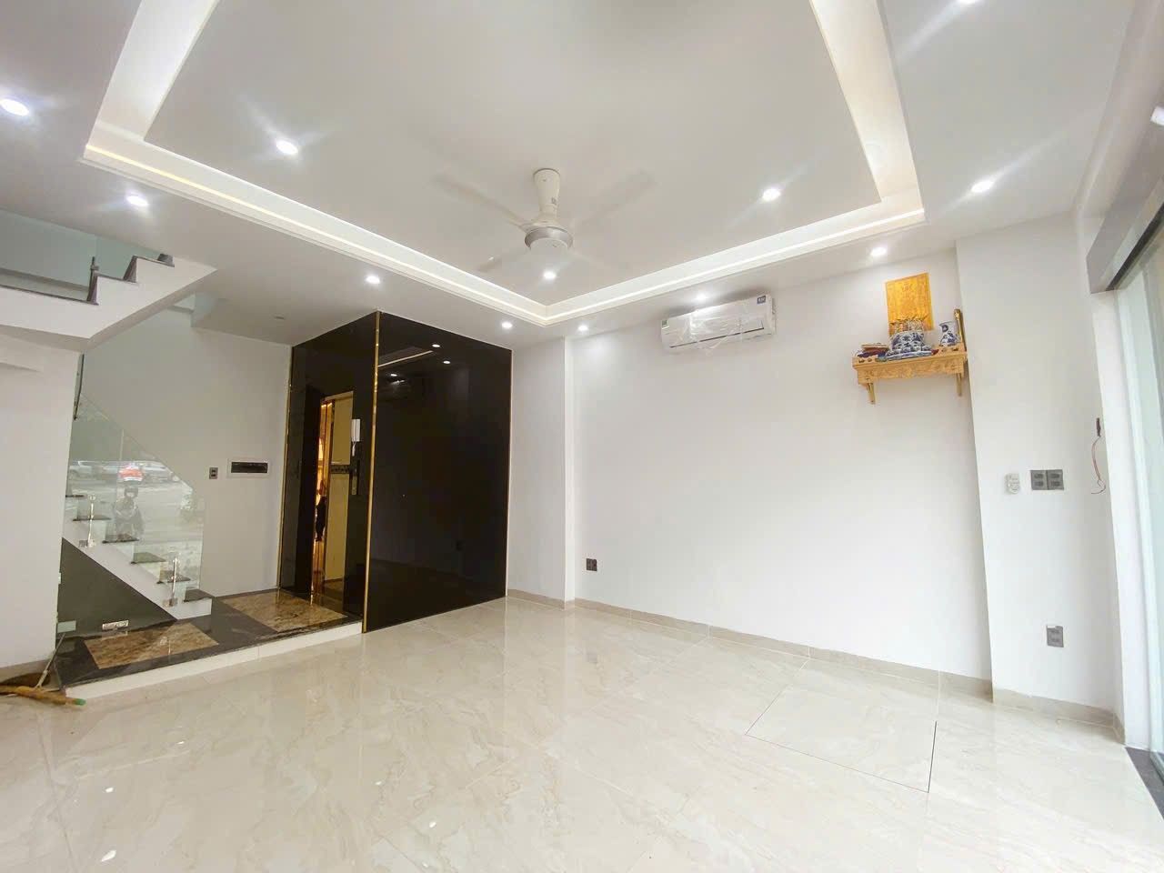 BÁN NHÀ MẶT PHỐ QUANG TRUNG – HÀ ĐÔNG - 7 TẦNG THANG MÁY| GIÁ 16.8 TỶ