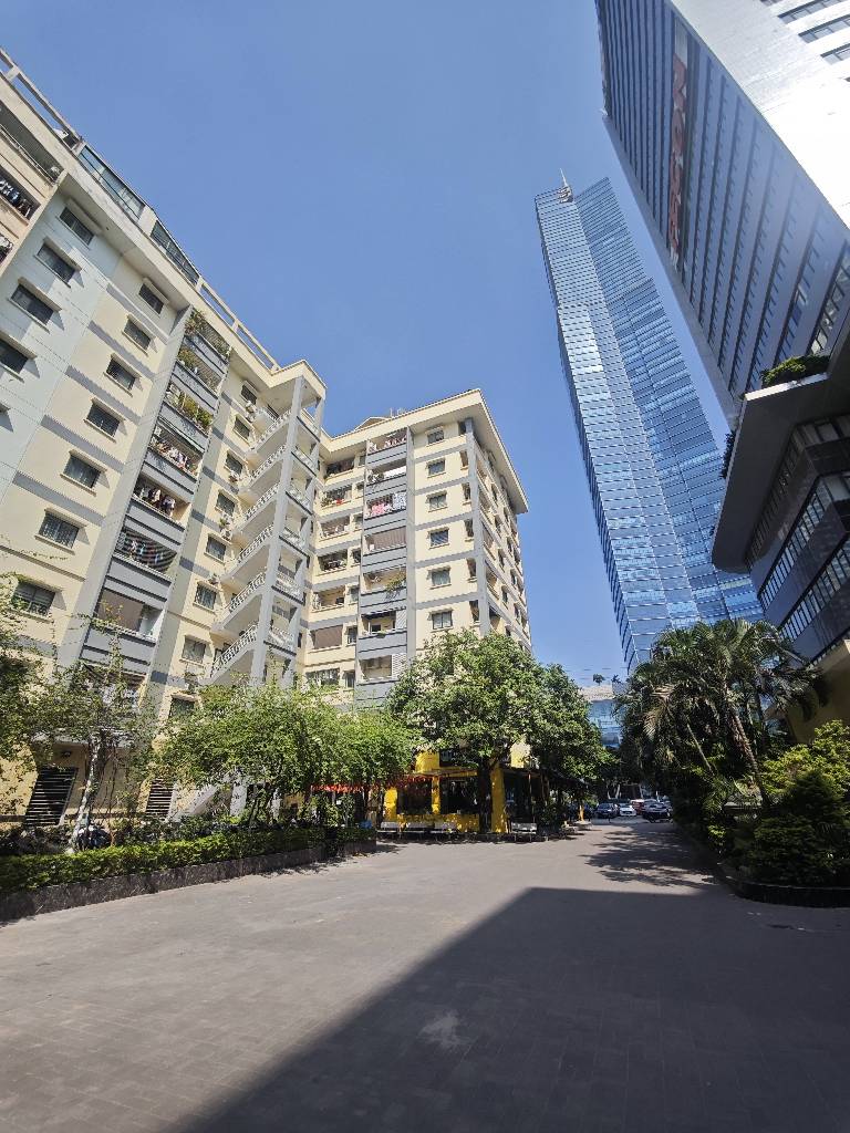 CĂN HỘ CHUNG CƯ KHU VỰC VIP - GẦN NGAY KANG NAM - TIỆN ÍCH XUNG QUANH NGẬP TRÀN _141M2