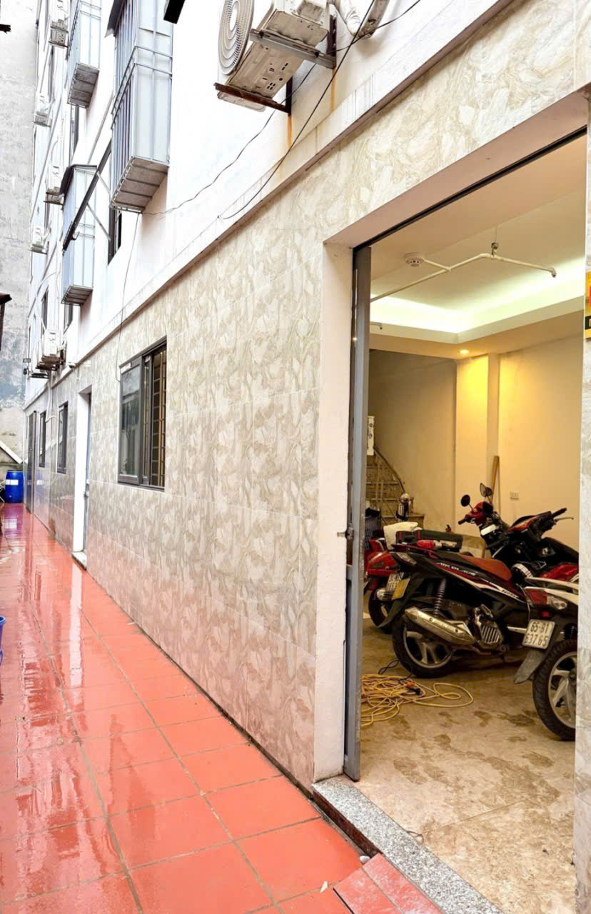 Cần thanh khoản gấp tòa CCMN Kim Mã 11 phòng khép kín nhỉnh 11 tỷ