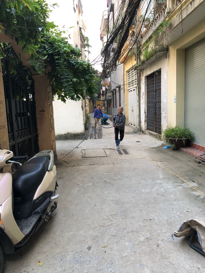 Bán nhà phố Đội Nhân, Ba Đình, 55m2, 6 tầng, mt 6.5m, 1x tỷ