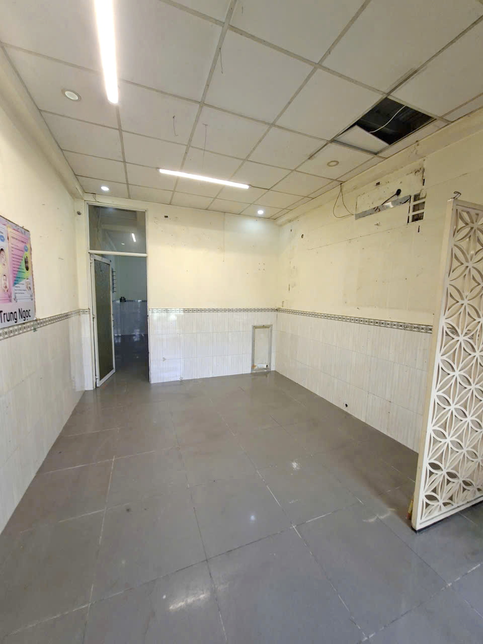 Căn góc 2 tầng đúc BTCT hẻm ôtô đường Dương Bá Trạc P1Q8. Giá 5,2 tỷ TL