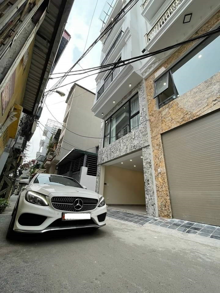 Nhà Hoài Đức 40M 5 Tầng, ô tô đỗ, kinh doanh giá nhỉnh 7 tỷ