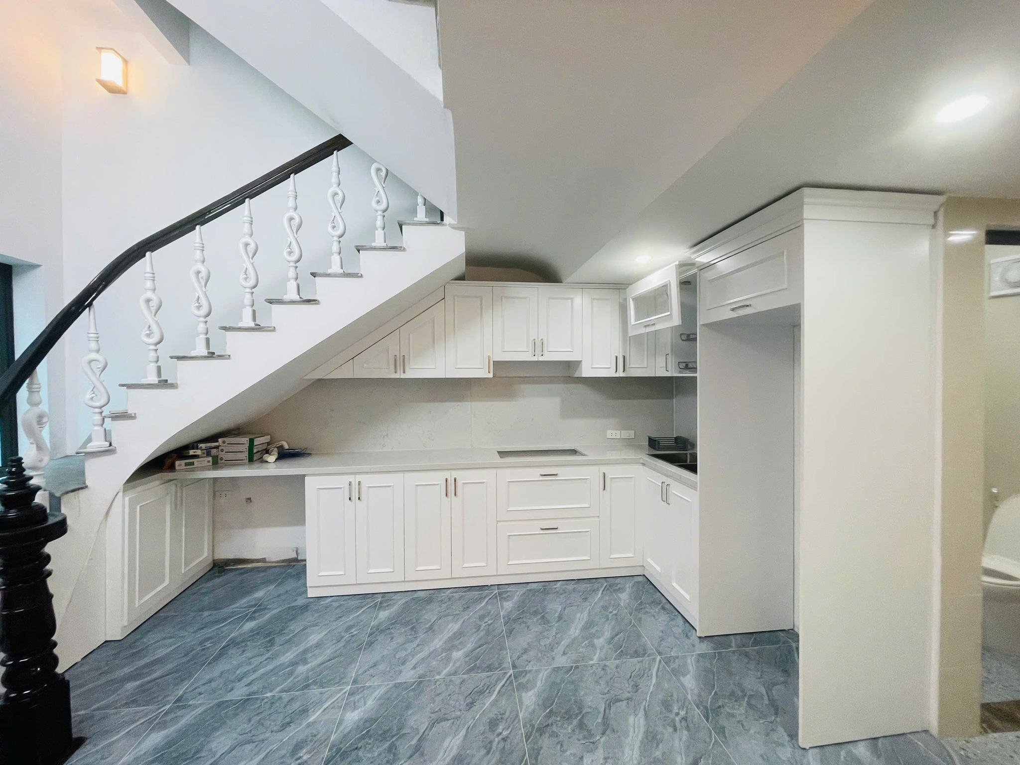 Nhà đẹp An Dương Vương 81m2 x MT 7.6m ngõ thông oto vào nhà giá chỉ 15.2 tỷ