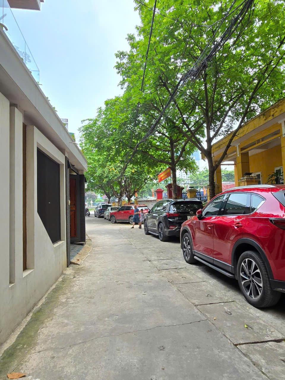 HIẾM NHẤT KHU VỰC 58 m2- GIÁ MỀM 9t990 - ĐƯỜNG NGỌC HỒI - Ô TÔ ĐỖ GẦN CỬA, 30M RA QL1A