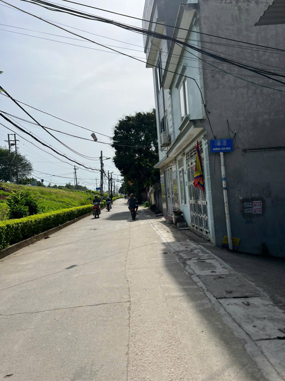 BÁN ĐẤT MẶT PHỐ LIÊN MẠC, 2 THOÁNG, Ô TÔ TRÁNH TRƯỚC CỬA, VIEW SÔNG HỒNG - KHU VỰC PHÁT TRIỂN