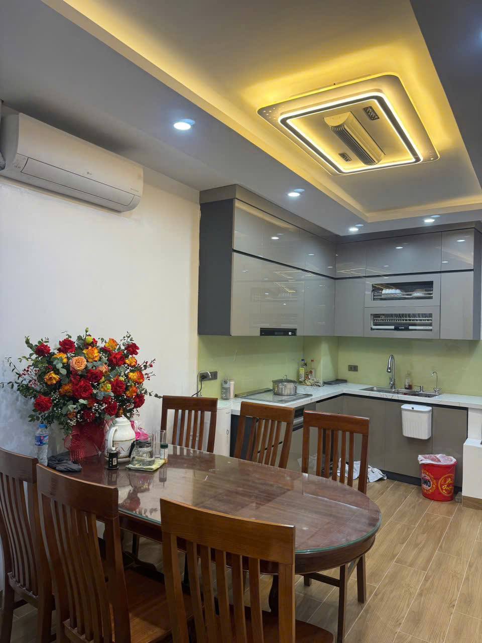 Bán nhà Phú Diễn - Bắc Từ Liêm 55m2 thang máy 6 tầng giá 13.8 tỷ