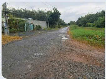 Nhà bán, gần chợ trường học bịnh viện tiện ích dân cư đông đúc