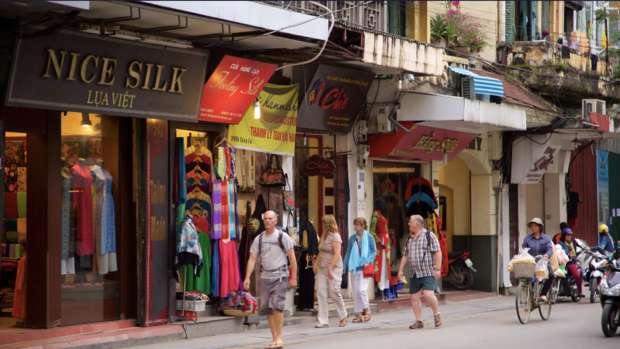 MẶT PHỐ HÀNG GAI – BIỂU TƯỢNG ĐẲNG CẤP PHỐ CỔ – CĂN HIẾM KHÔNG CẦN BÀN