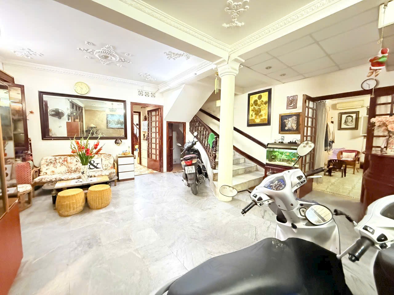 BIỆT THỰ SÂN VƯỜN MẶT PHỐ TRẦN HƯNG ĐẠO – ĐẲNG CẤP HIẾM CÓ GIỮA LÒNG HOÀN KIẾM