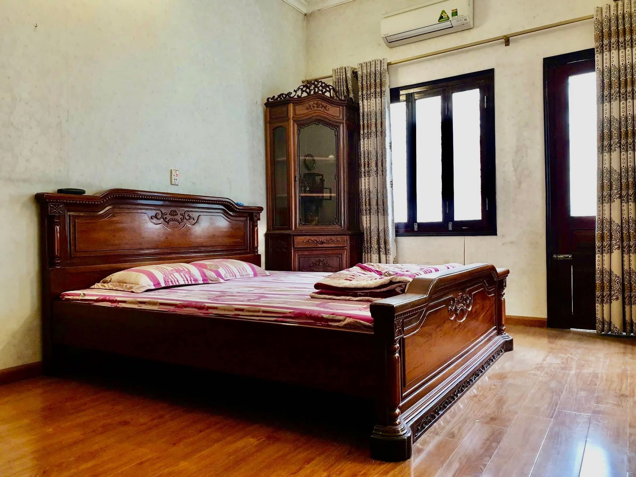 MẶT PHỐ NGUYỄN SIÊU – NGÕ GẠCH | LÔ GÓC – MT 5M – KINH DOANH ĐỈNH