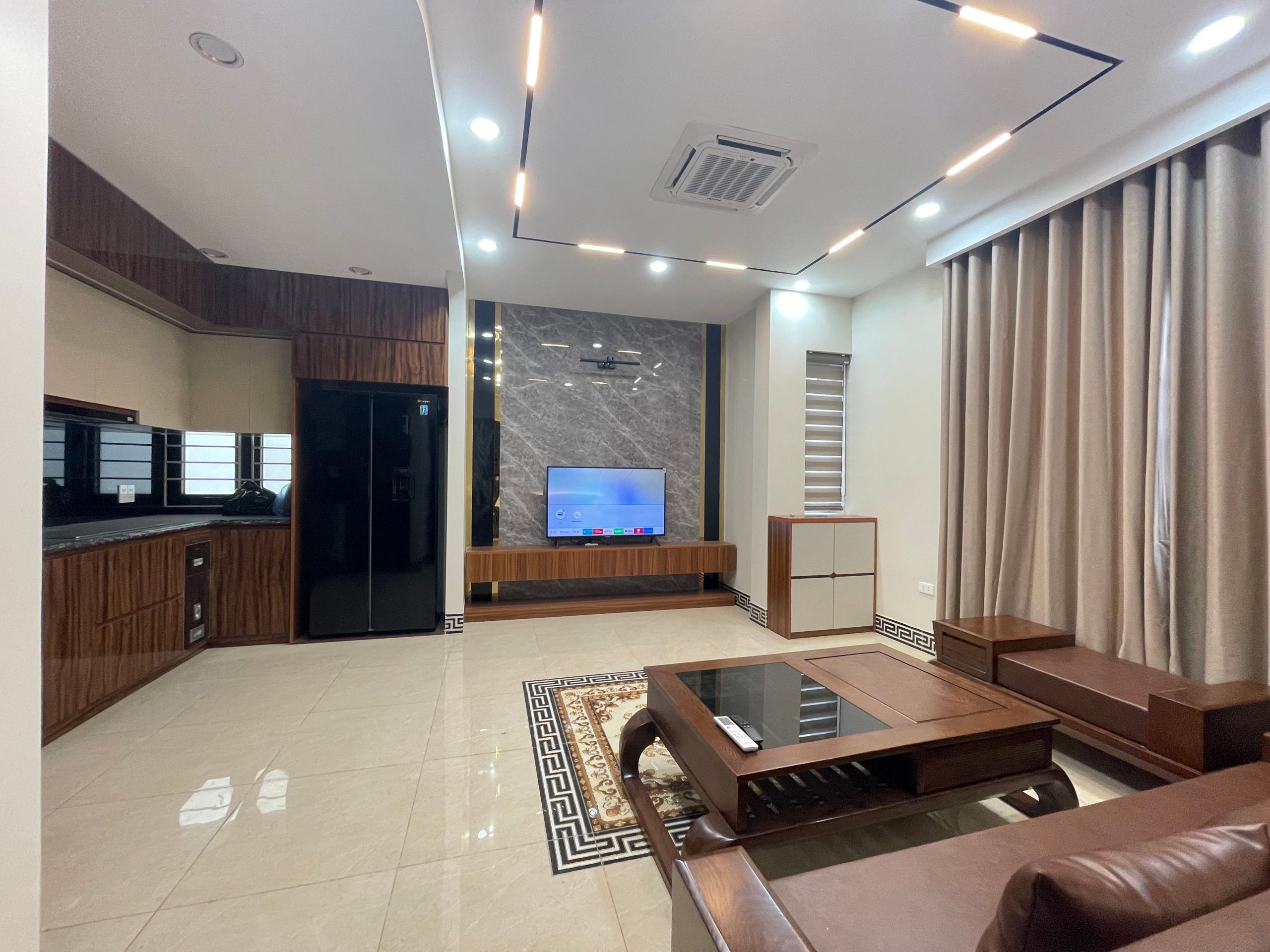 Cự Lộc – Nhà 6 tầng mới tinh, ô tô vào nhà – 16tỷ