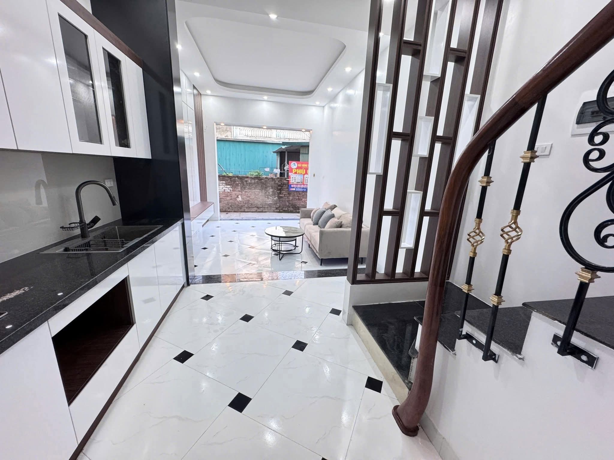 CHÍNH CHỦ NHỜ BÁN GẤP - NGAY QUANG TRUNG HÀ ĐÔNG - Ô TÔ ĐỖ GẦN NHÀ