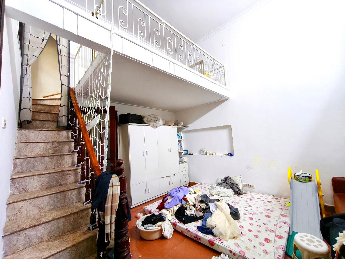 Bán nhà Âu cơ, Tây hồ, Hà Nội, ở ngay, nhà 3 tầng dân xxaya chắc chắn