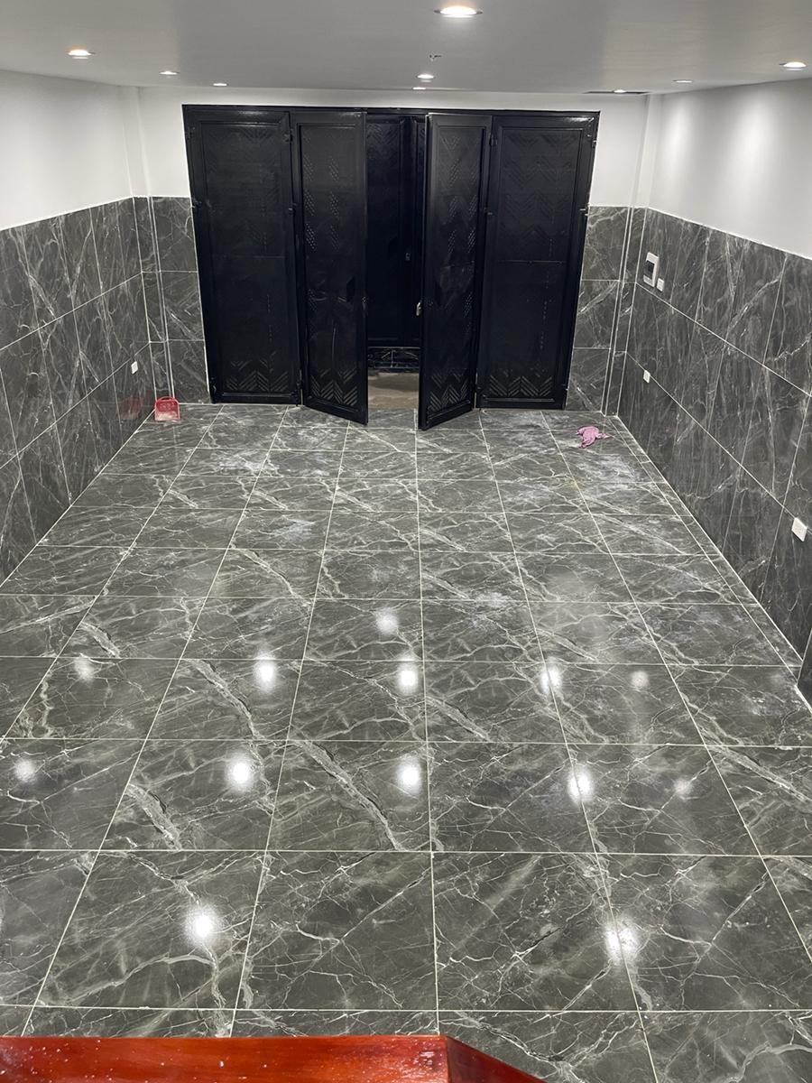 An Dương Tây Hồ 74 m², 8 phòng ngủ thang máy 6 tầng