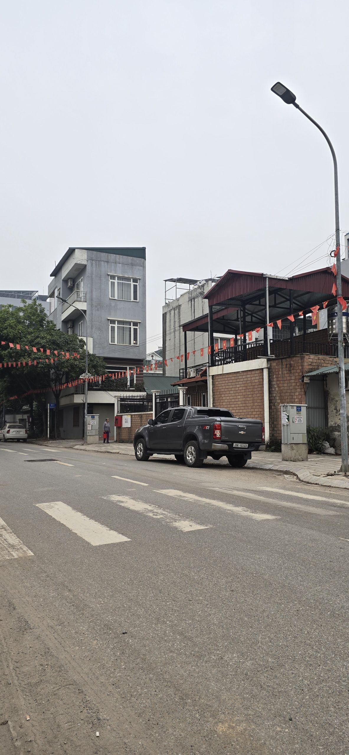 30m2 Đất siêu đẹp tại Phú Thượng cạnh Ciputra, Ô Tô vào , cách Mặt Phố đúng 10m.