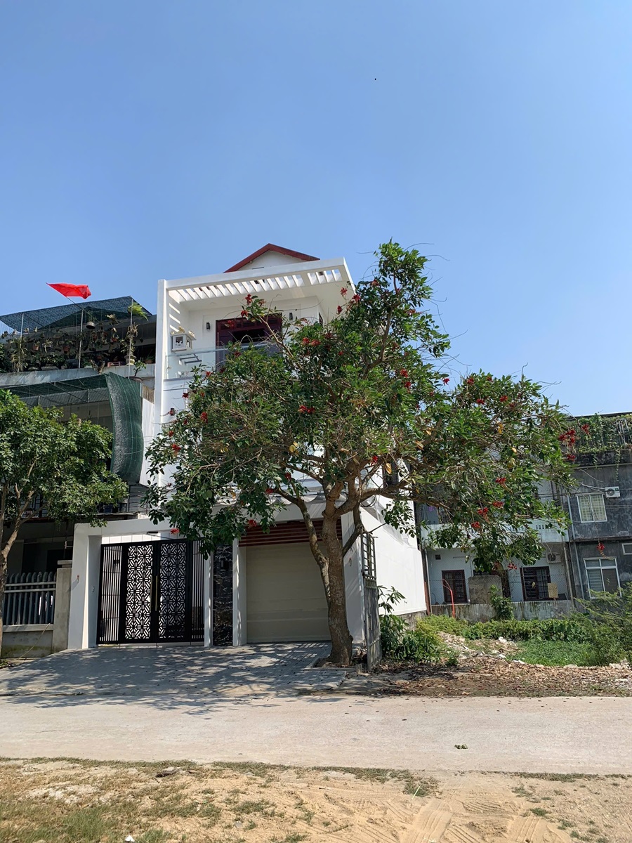 BÁN NHÀ 3 TẦNG – KQH HẠ CỒN TRỐNG, LẠI THẾ CÓ SÂN Ô TÔ