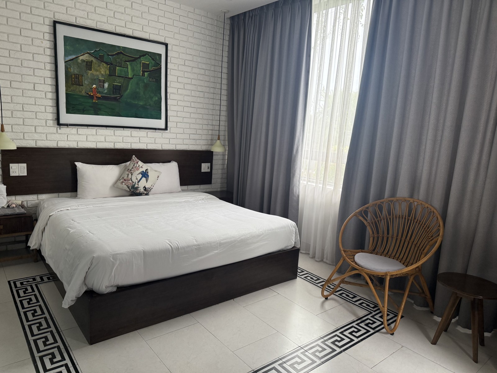 Villa Huỳnh Thúc Kháng Hội An 400m² 15 phòng hồ bơi doanh thu 160tr giá 45 tỷ