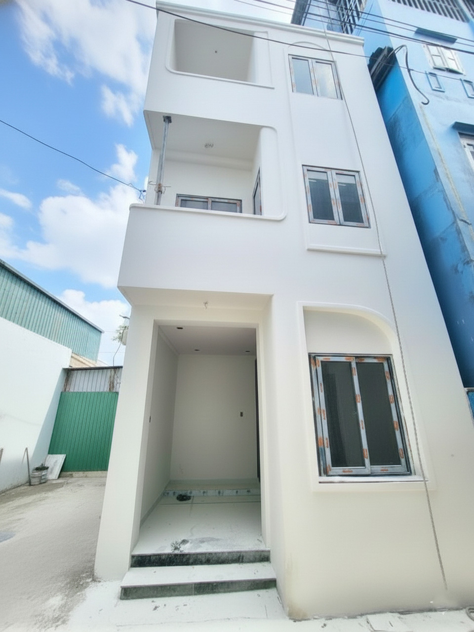 H1668 Giảm 200tr! sát BV 175, SHR, Nở hậu, 3 tầng, 4.3x8.5m, 5.x tỷ