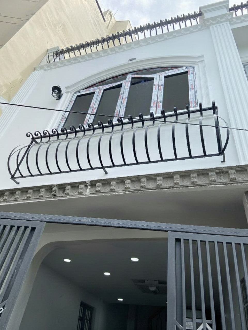 H1680 sát ngã 6 Gò Vấp, SHR, Lô góc, 2 tầng, 4x7m, 3.x tỷ