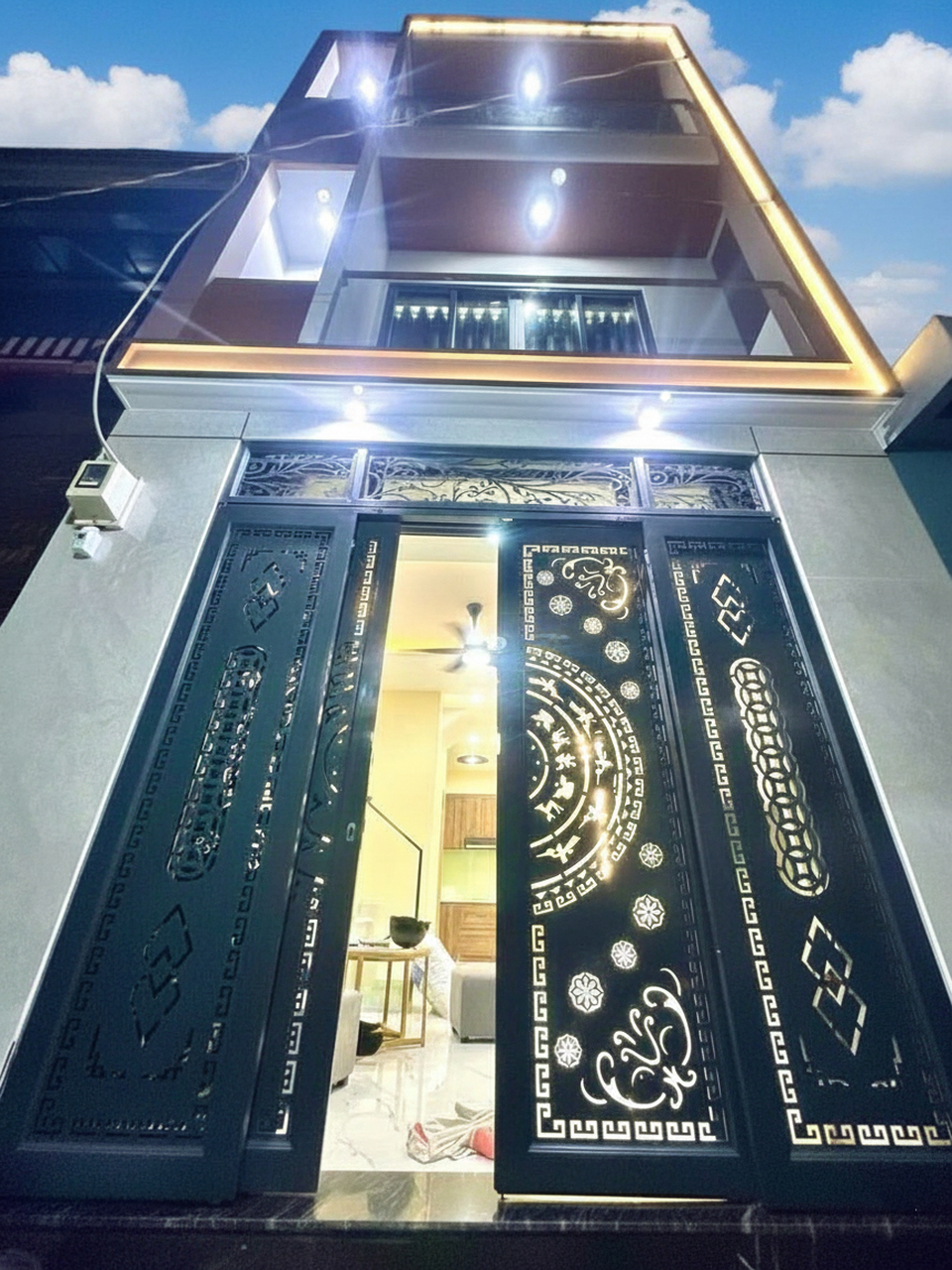 O1684 Giảm 300tr! sát BV175 Gò Vấp, SHR, Vuông, 3 tầng, 4x8m, 5.x tỷ x nhỏ