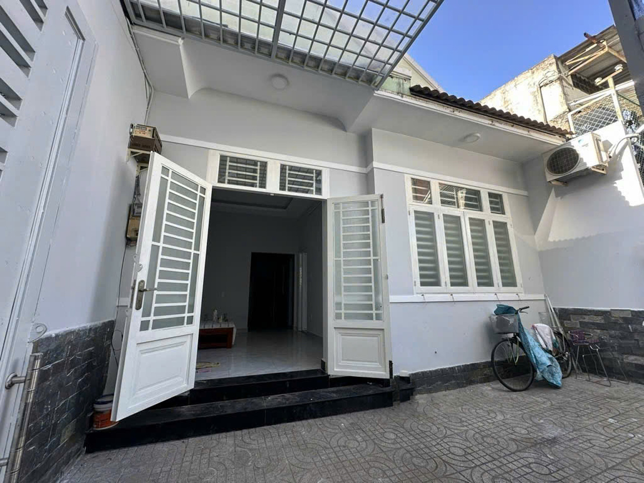 H1758 Nhà Xô Viết Nghệ Tĩnh Bình Thạnh, SHR, Vuông, 6.3x11.5m, 7.x tỷ