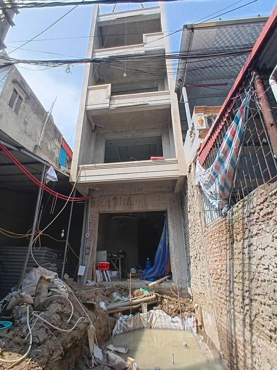 Phố Vĩnh Hưng, phường Vĩnh Hưng, quận Hoàng Mai, tương lai rạng ngời có đường quy hoạch trước nhà 20m