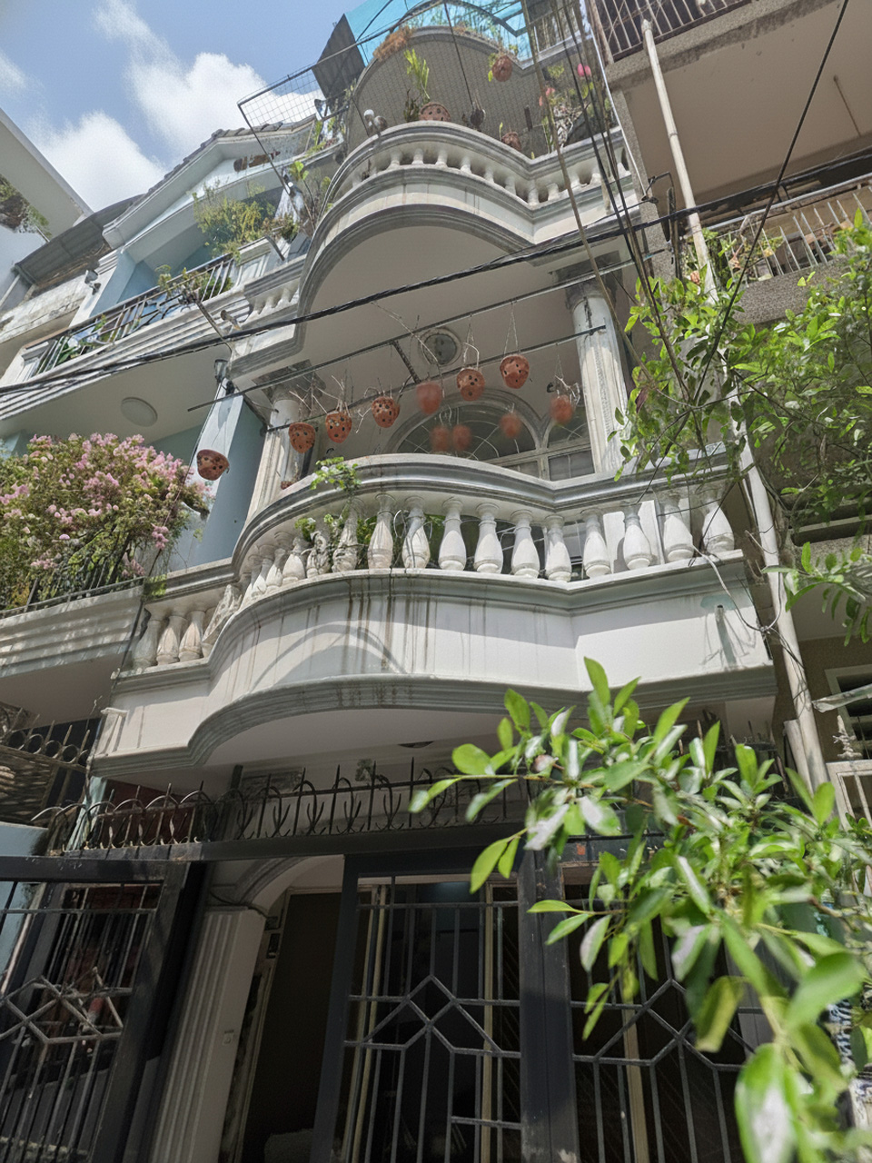 H1794 Giảm 310tr! sát CV Lê Thị Riêng Tân Bình, SHR, Vuông, HXH, 4x16m, 12.x tỷ