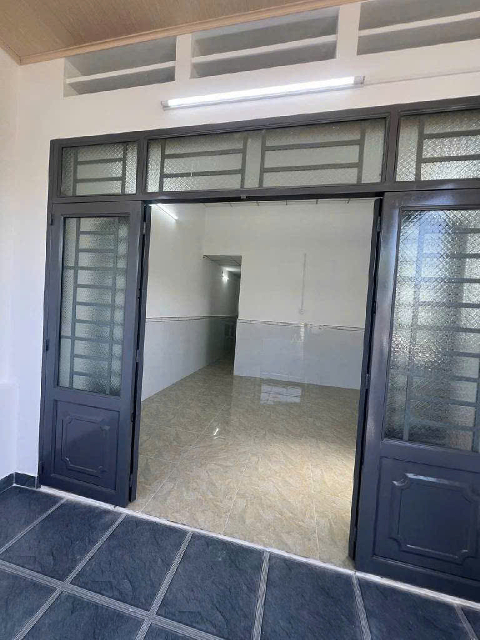 H1800 Nhà Lê Thị Riêng Q12, SHR, Nở hậu, 4x14m, 2.x tỷ