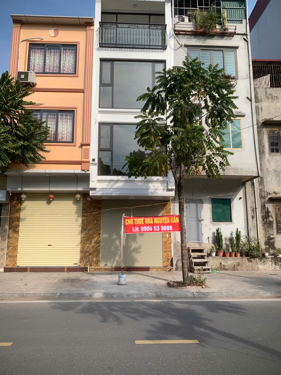 Cho thuê 5 tầng mới xây, mặt phố Lê Đại, quận Long Biên