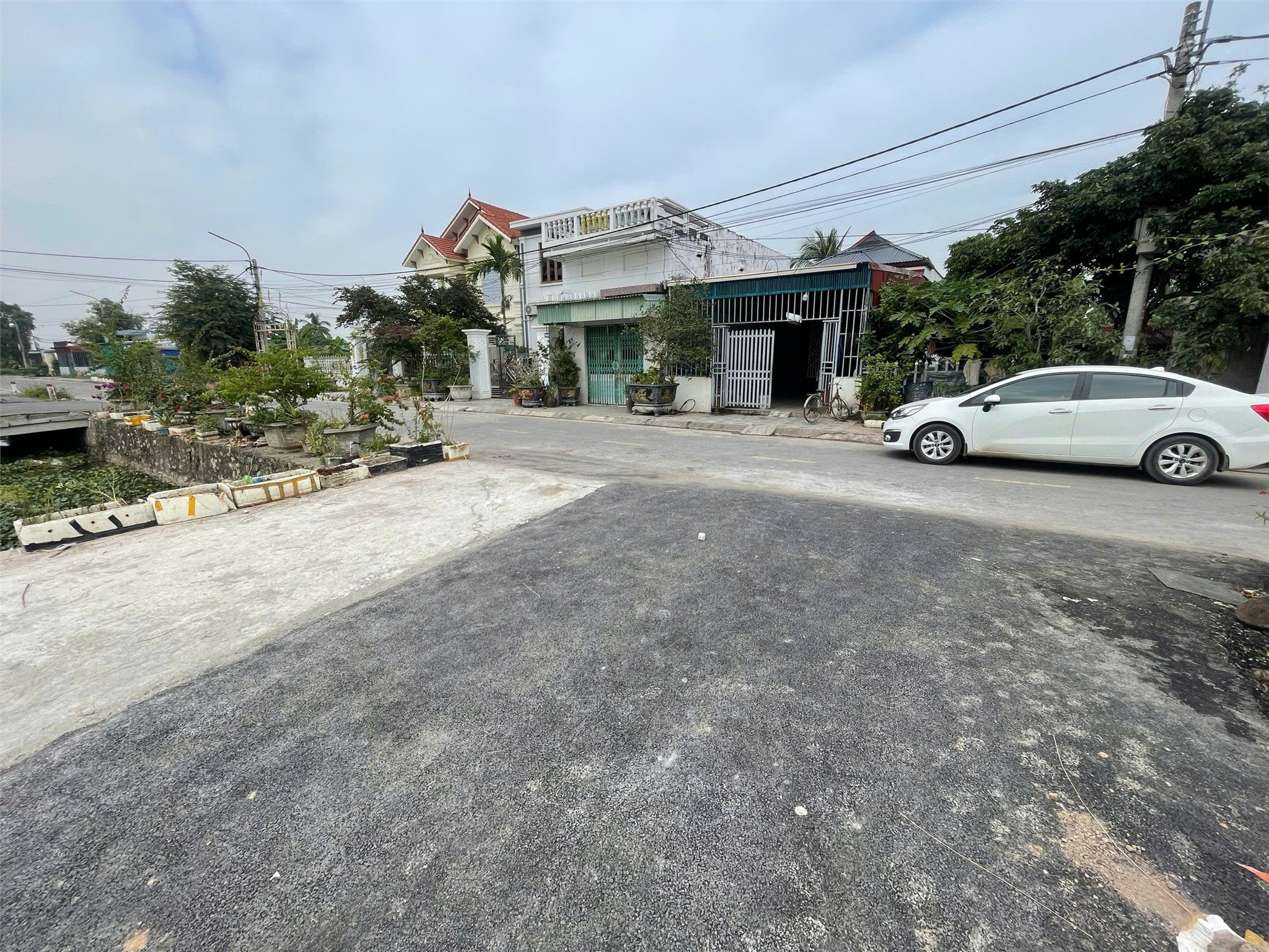 LÔ GÓC VIEW SÔNG – GIÁ 1.4xx TỶ HIẾM TRONG KHU TRUNG NGHĨA ZALO 0567 222 555