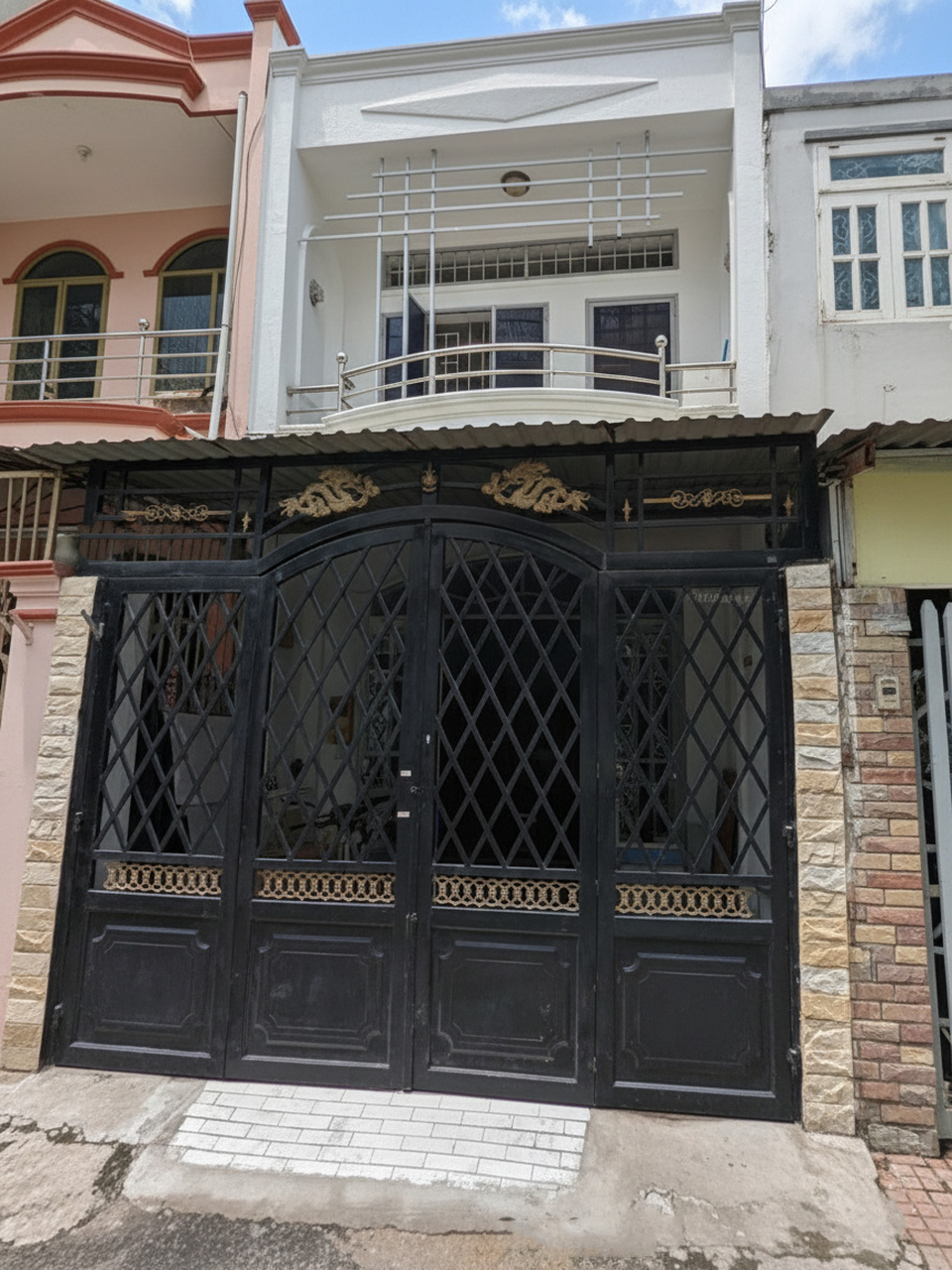 H1830 Giảm 100tr! sát CV Làng Hoa Gò Vấp, SHR, Vuông, HXT, 4x14m, 7.x tỷ x nhỏ