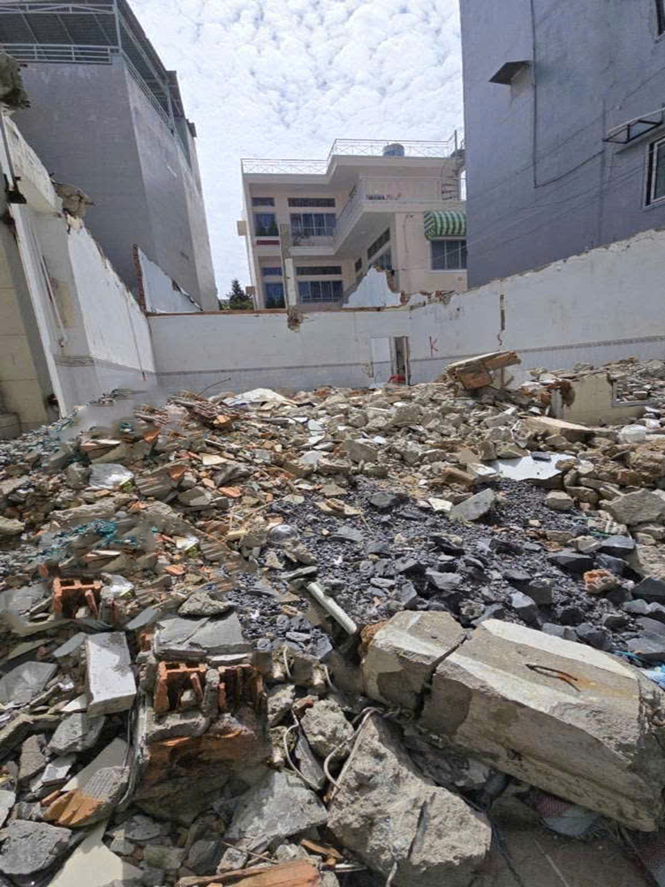 H1866 Rẻ như Shopee đất Lê Quang Định Bình Thạnh, SHR, 5.8x20m, 8.x tỷ