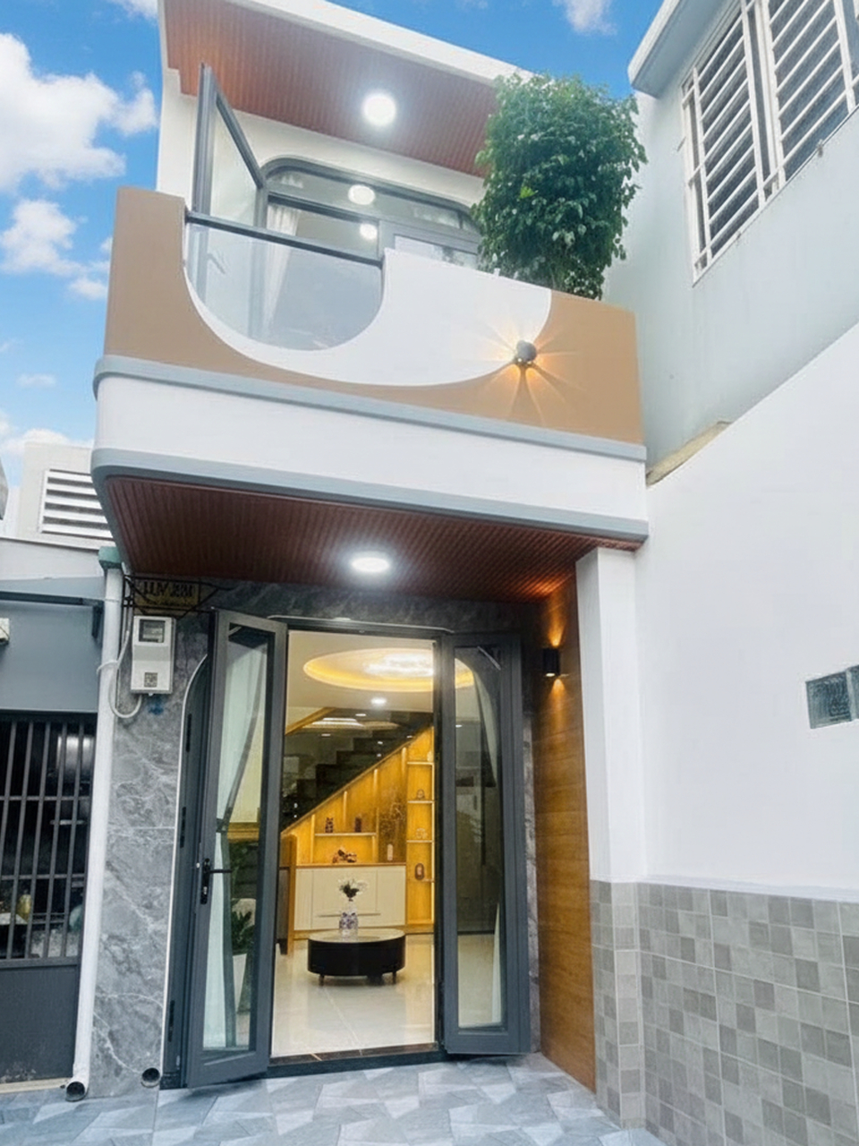 T1879 nhà Phan Văn Trị Bình Thạnh, SHR, 2 tầng, 5.2x9m, 6.x tỷ