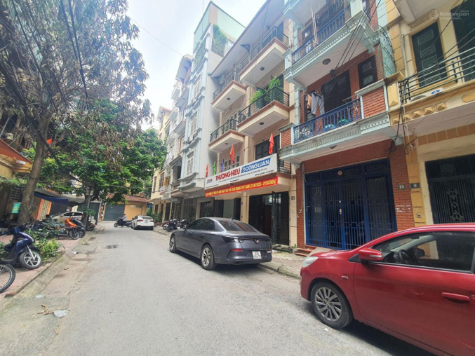 SIÊU PHẨM - PHÂN LÔ QUÂN ĐỘI - NHÀ ĐẸP Ở NGAY - 15M RA Ô TÔ TRÁNH.