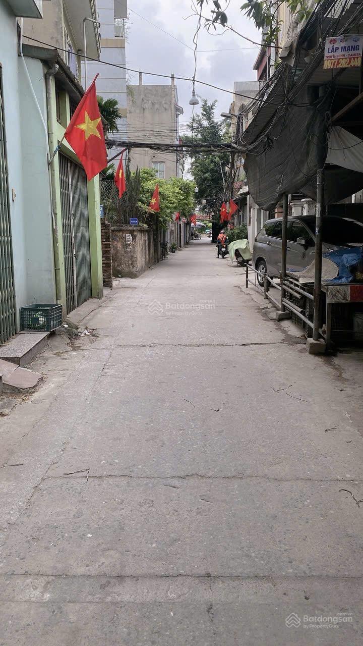 Nhà chính chủ - giá tốt - vị trí đẹp tại Thanh Trì, TPHN. Diện tích: 55 m2