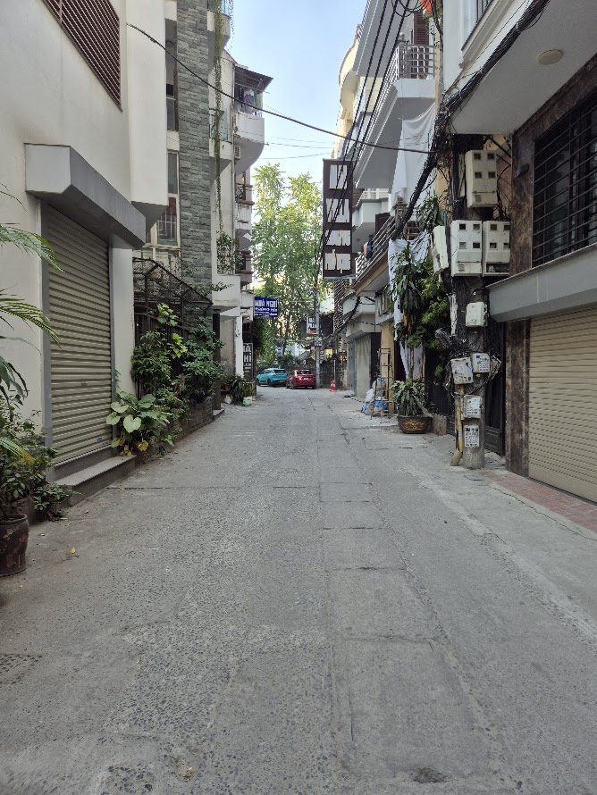 Hoàng_Mai – 43m² – 4 Tầng – Sân Rộng – Gần Hồ Đền Lừ