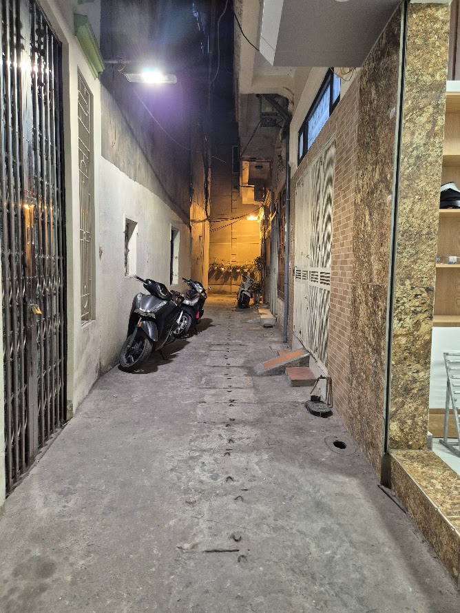 Bán Nhà Kim Ngưu – 40m² – 4 Tầng_8 Tỷ