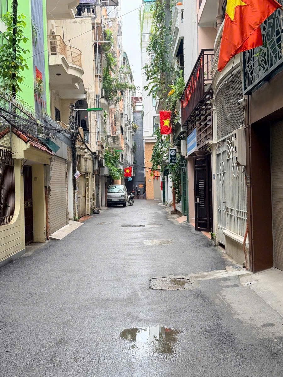 SIÊU PHẨM PHÂN LÔ – Ô TÔ TRÁNH – GARA TRONG NHÀ – TRUNG TÂM ĐỐNG ĐA -16,3 TỶ - SỔ NỞ HẬU