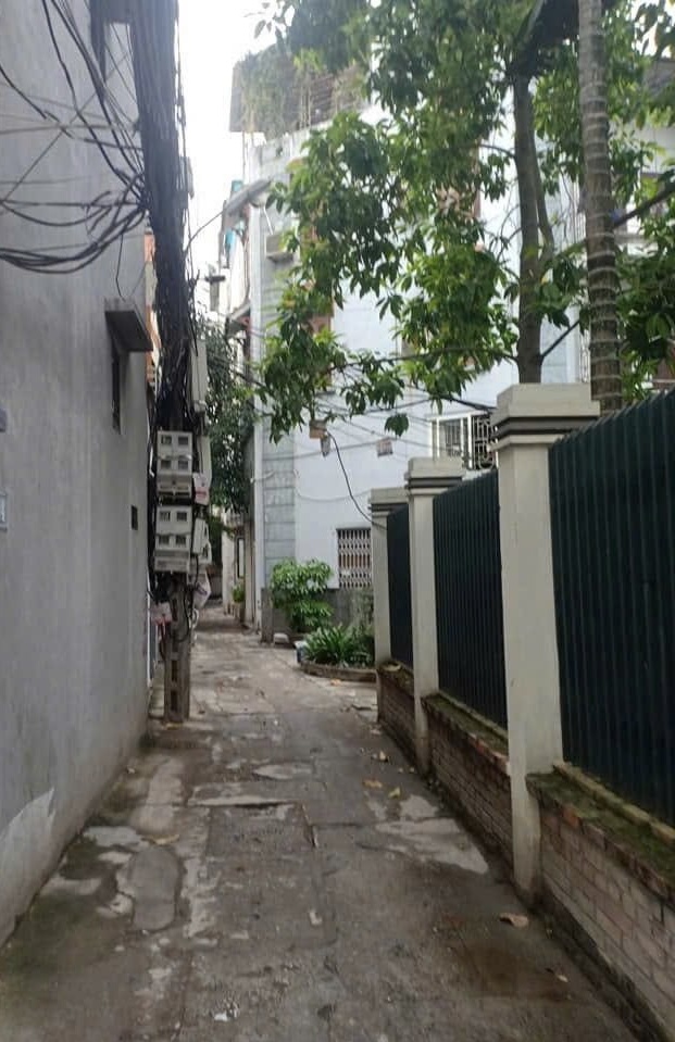 BÁN NHÀ-GIÁ ĐẸP ĐẦU TƯ - BÁN ĐẤT TẶNG NHÀ-15 PHÒNG CHO THUÊ DOANH THU 500TRIỆU/NĂM-LÔ GÓC SỔ ĐẸP-MẶT TIỀN QUYỀN LỰC