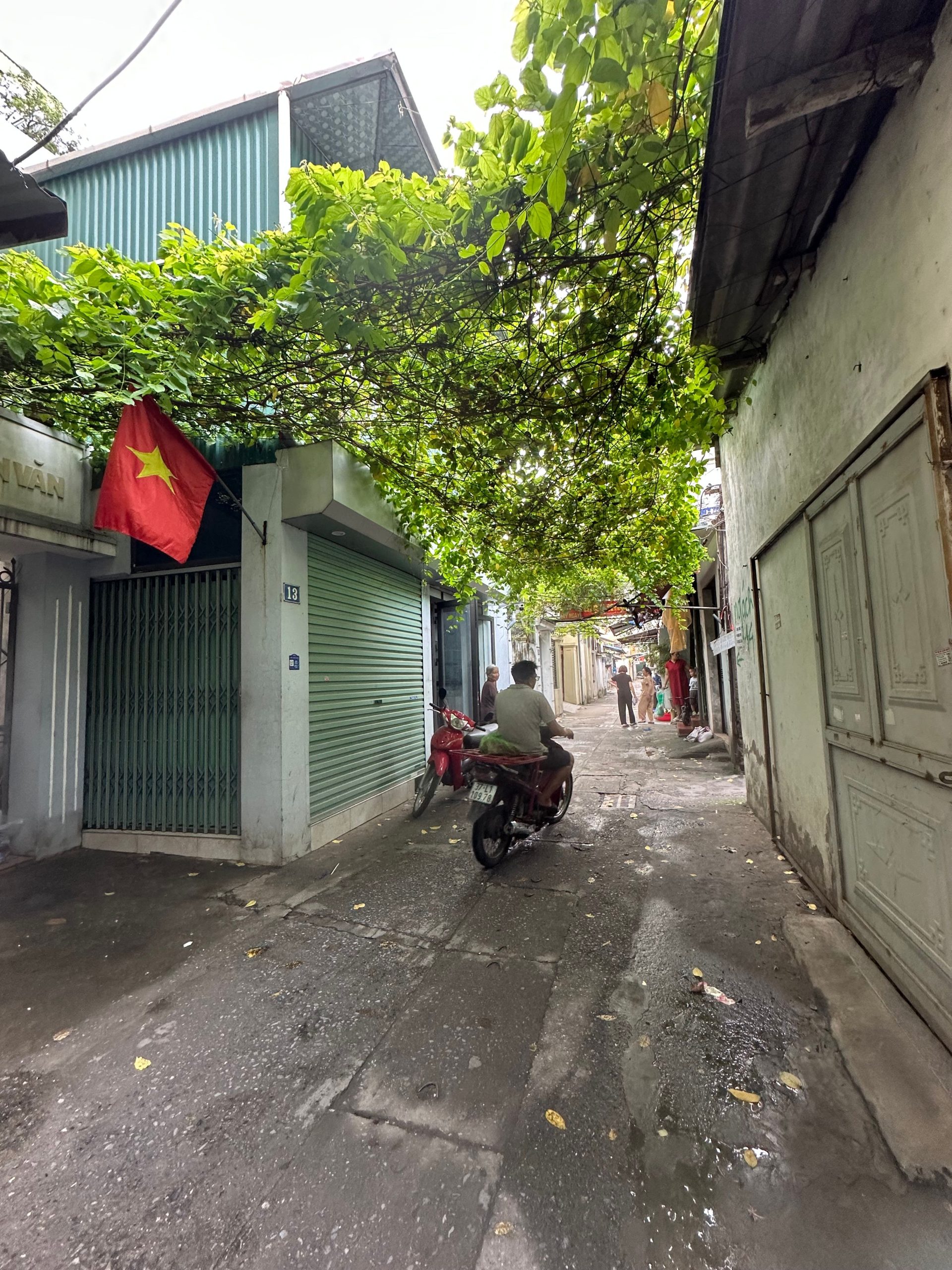 BÁN MẢNH ĐẤT VÀNG CÒN SÓT LẠI -PHỐ VŨ TÔNG PHAN - KHỔ ĐẤT ĐẸP ĐỂ XÂY CCMN HOẶC CHIA 4 CĂN NHÀ RẤT ĐẸP