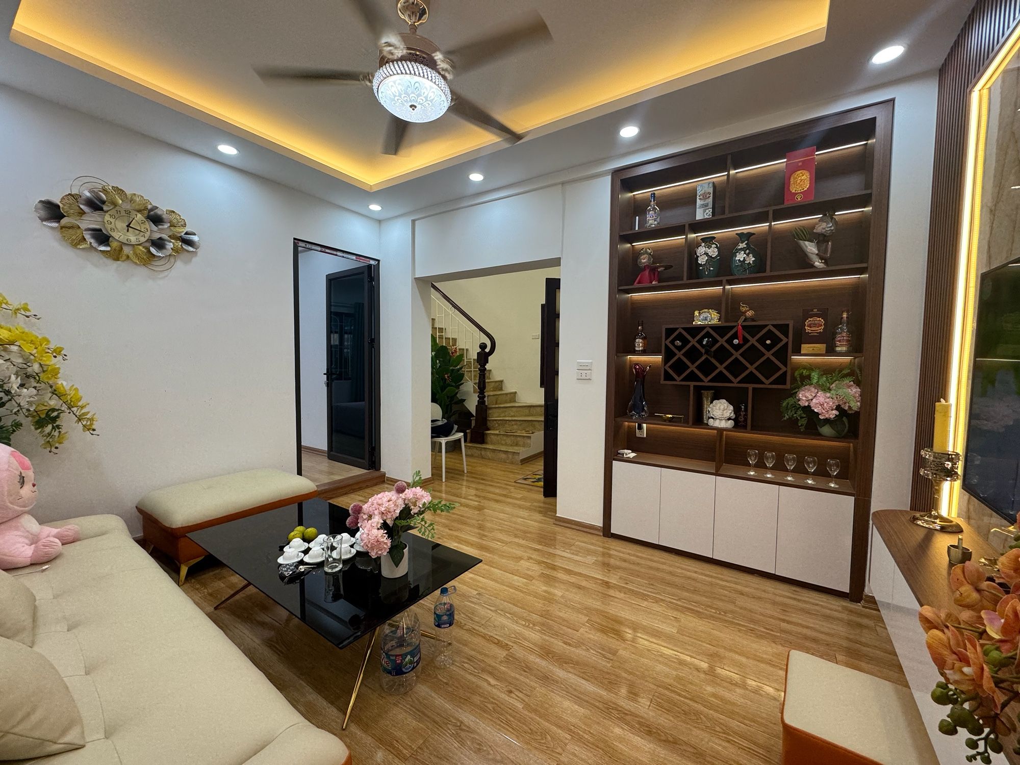 Bán căn hộ TT Trần Khánh Dư DT30/150m-giá tốt