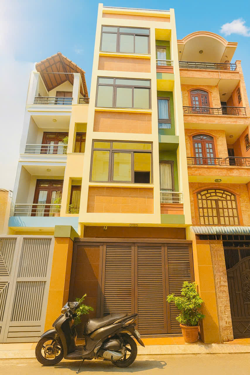 Bán nhà mặt tiền kinh doanh CHDV - Nguyễn Thanh Tuyền Tân Bình – 5 tầng – 96m2 – thang máy – PCCC chuẩn