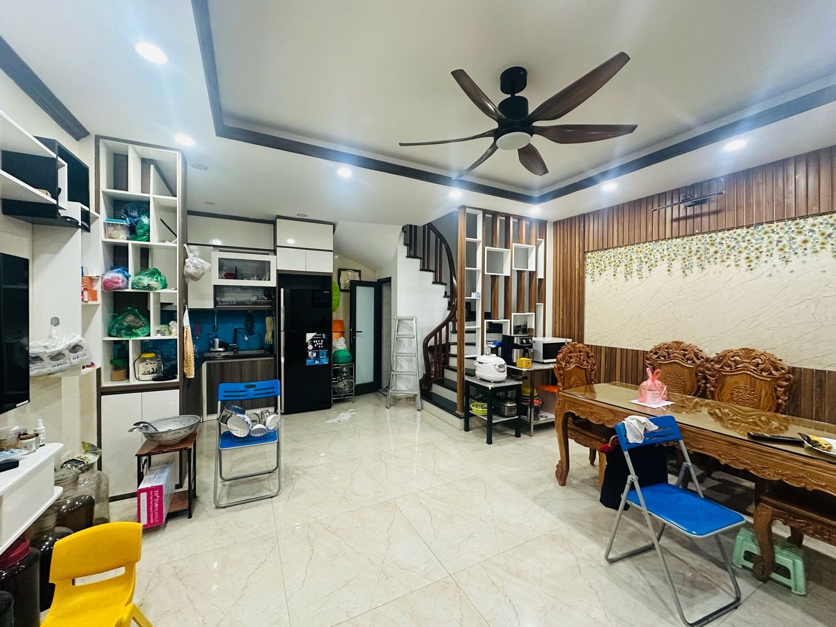 [280] Bán nhà Đặng Tiến Đông, TT Đống Đa, Gần Phố - Ô tô Đỗ Cổng - Nhà Mới Về Ở Ngay. DT 38m2, MT 5.6 m, Giá 12.1 tỷ